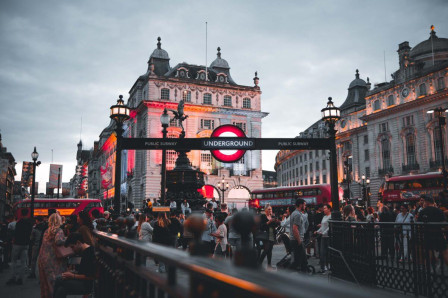 Theaterkaartjes kopen in Londen zonder je blauw te betalen