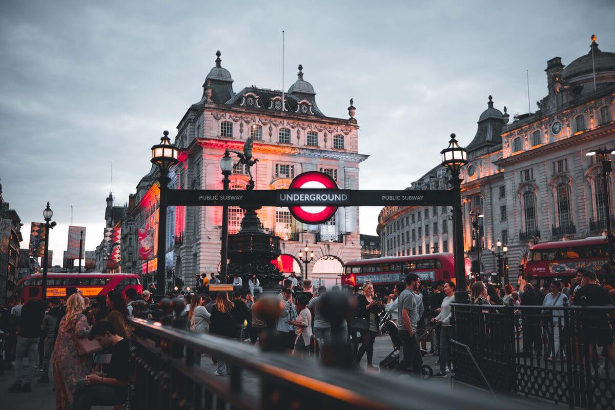 Theaterkaartjes kopen in Londen zonder je blauw te betalen