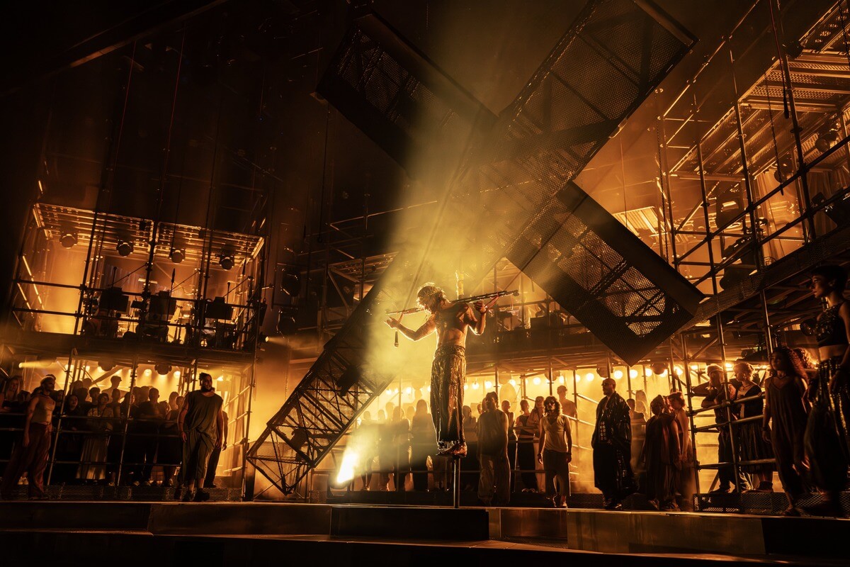 Sam Ryder in Jesus Christ Superstar in het London Palladium. Foto door Johan Persson